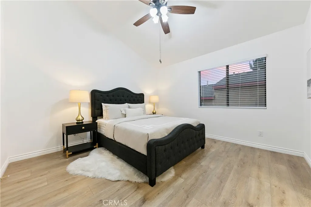 28156 Driver Avenue 5, Agoura Hills, California 91301 home-pic-17